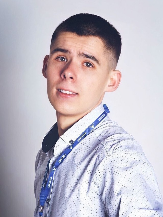 Брюханов Дмитрий